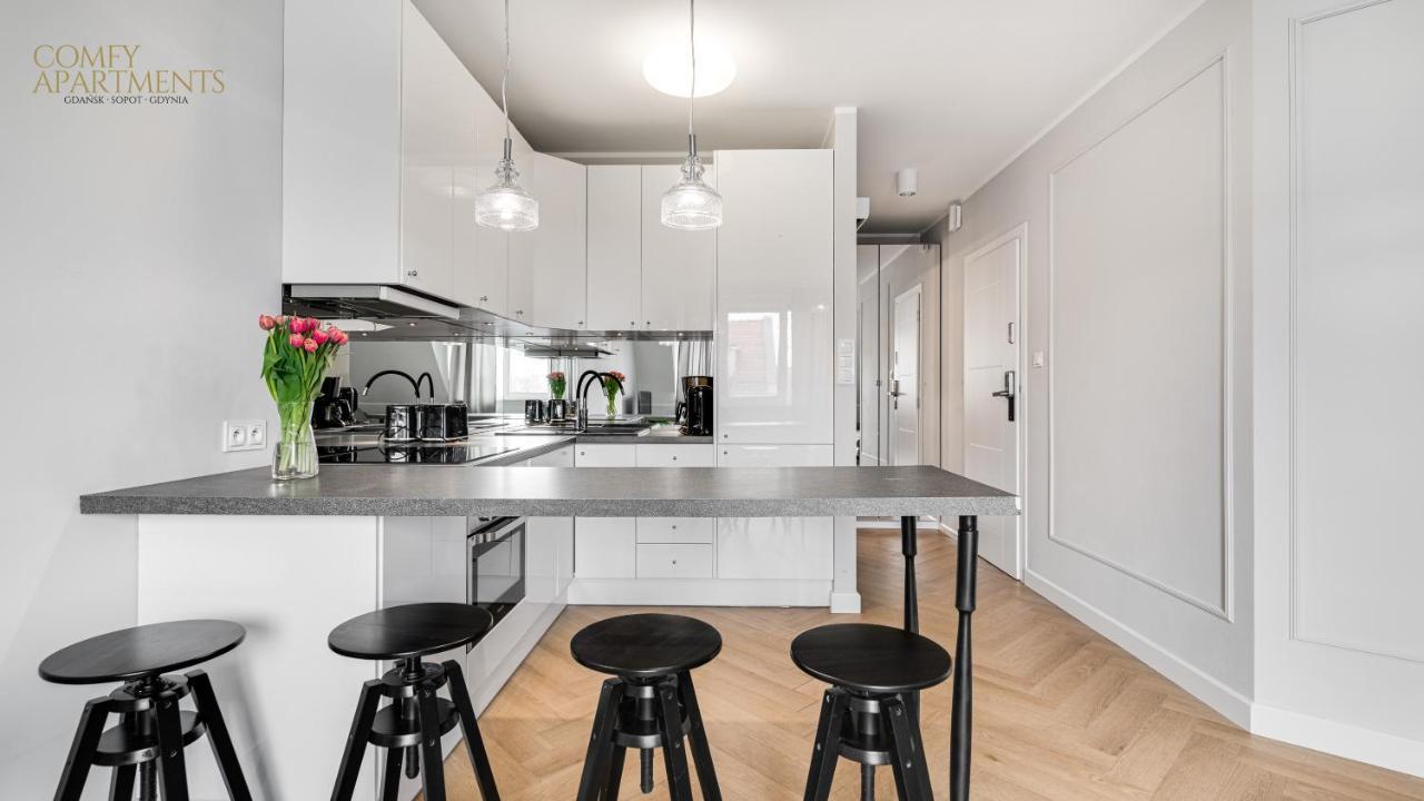 Comfy Apartments - Lux Old Town グダニスク エクステリア 写真